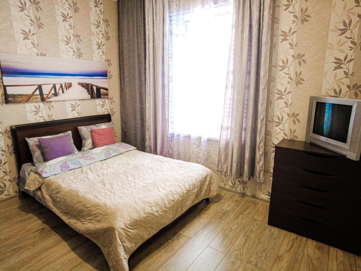 Світло Цілодобово Apartments In The City Center Lviv Dış mekan fotoğraf