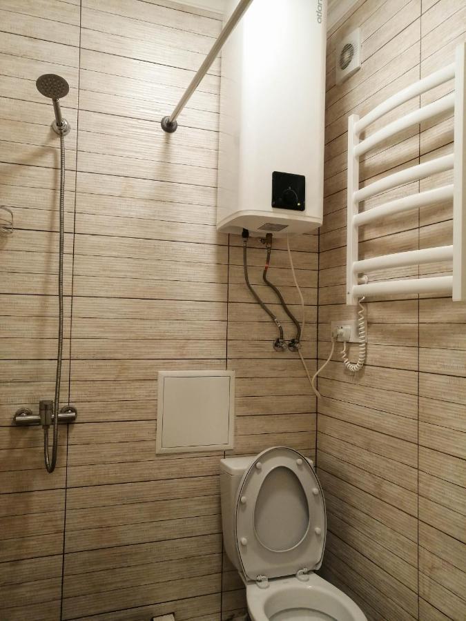 Світло Цілодобово Apartments In The City Center Lviv Dış mekan fotoğraf